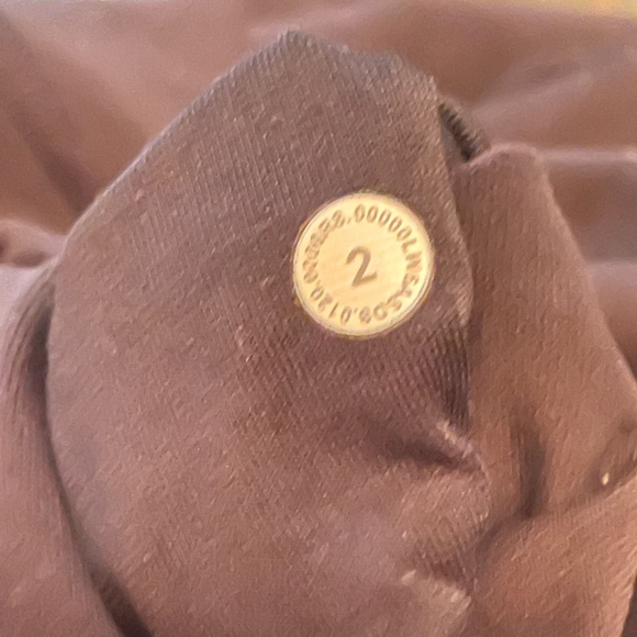 Lululemon Wunder Under Crop Black Leggings Wmn Size 2 - Picture 4 of 4